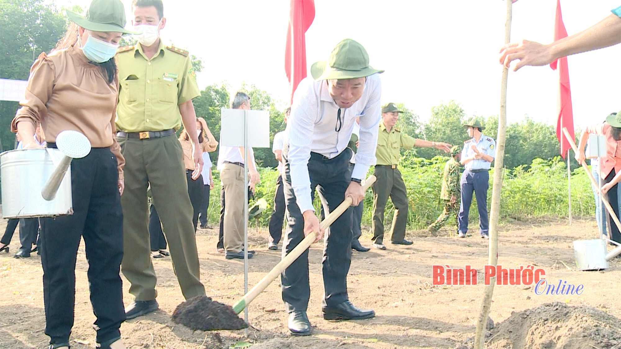 Bình Phước phát động trồng gần 800 ngàn cây xanh trong năm 2022