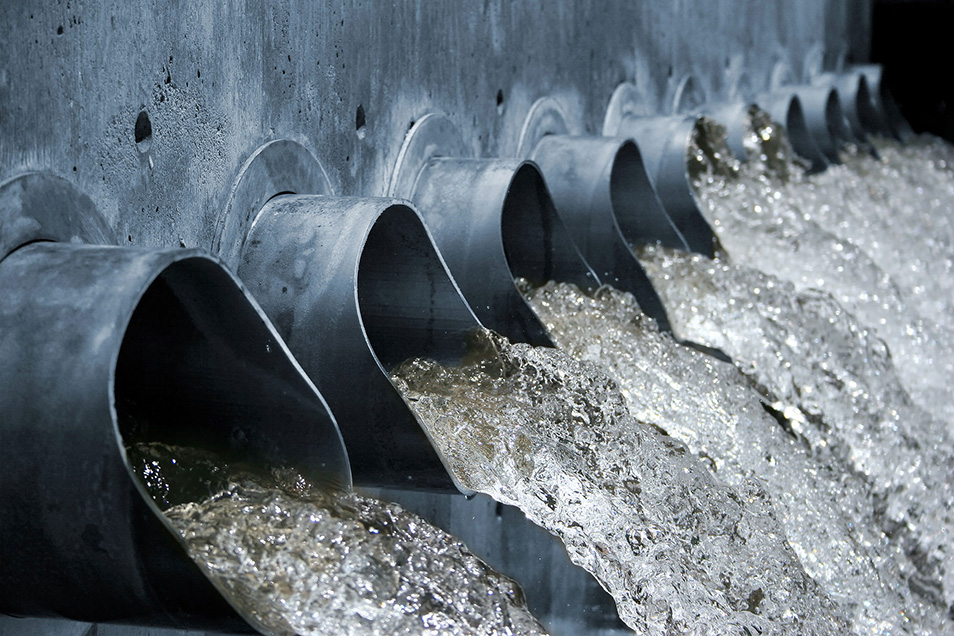 Hệ thống xử lý nước thải công nghiệp được ứng dụng tại các nhà máy, khu chế xuất,...